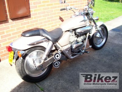 1999 Honda Magna 250 photo